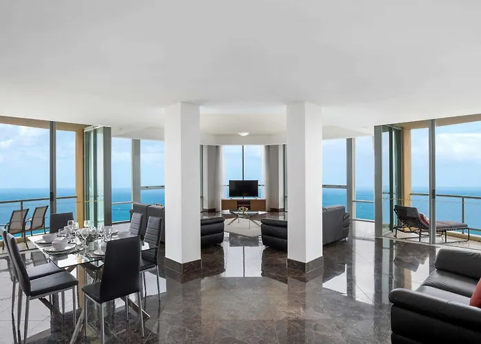 Mantra Sun City Gold Coast