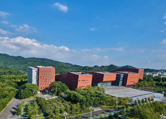 Guangzhou Baiyun International Convention Center Hotel
