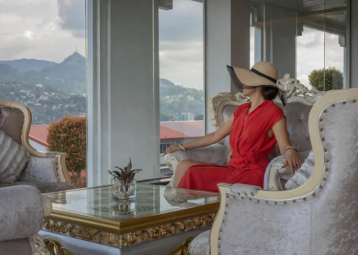 The Grand Kandyan