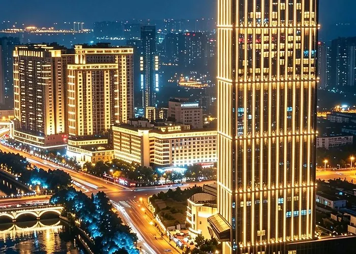 Wanda Reign Chengdu Hotel