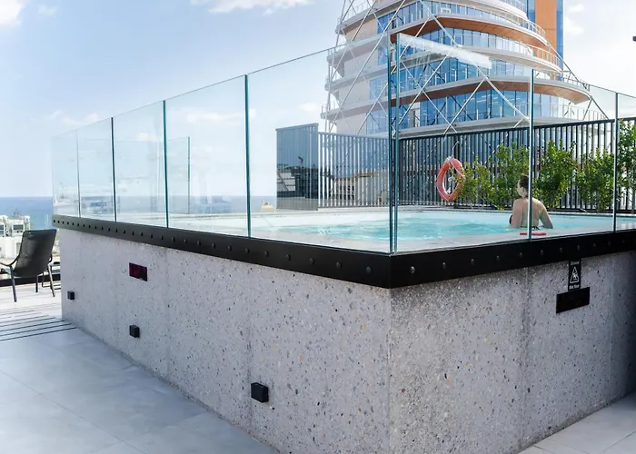 Onyx Hotel Saint Julian's