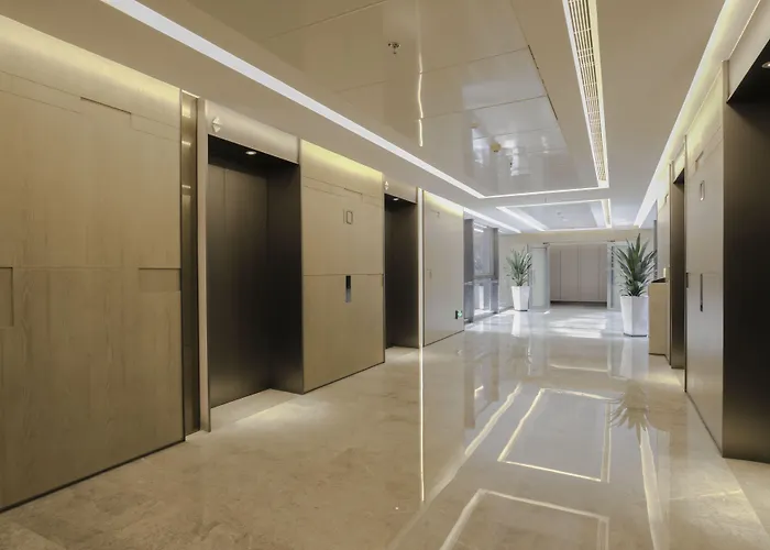 Courtyard By Marriott Shenzhen Bay Hotel