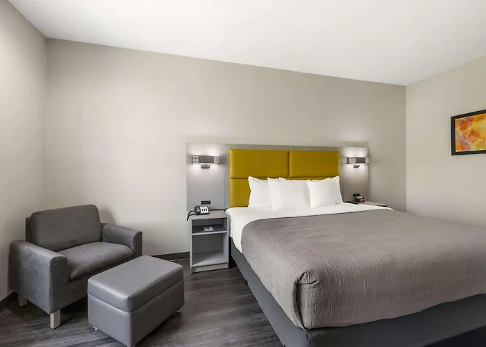Quality Inn & Suites Joelton - Nashville Little Creek