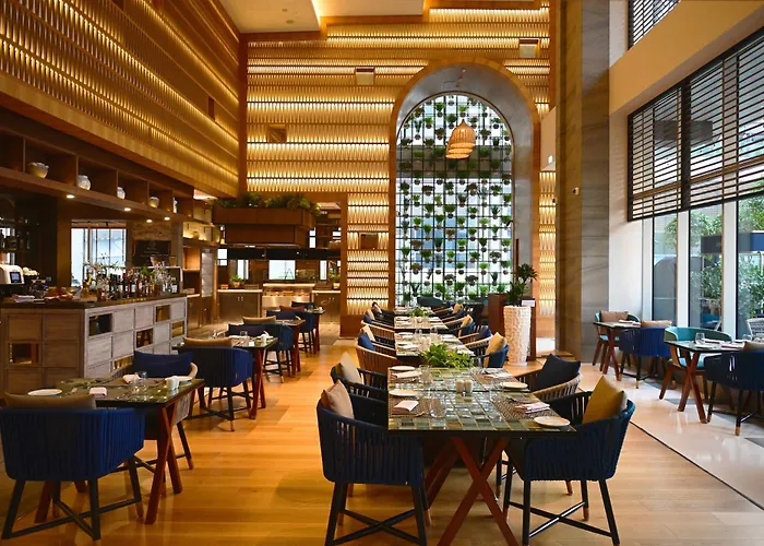 Crowne Plaza Dubai Marina By Ihg Hotel