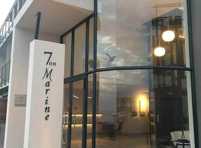 7 On Marine Hotel Hermanus