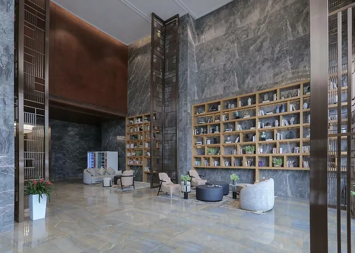 Venus Royal Hotel Foshan Kuiqi Road Metro Station