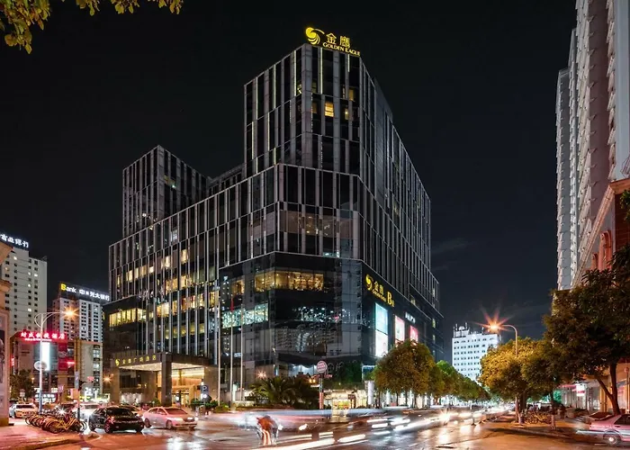 Golden Eagle Summit Hotel Kunming