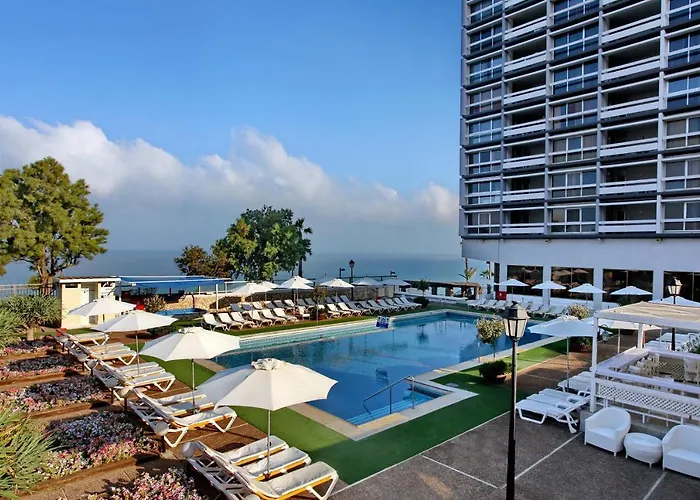 The Seasons Hotel -Studio & Suite Netanya