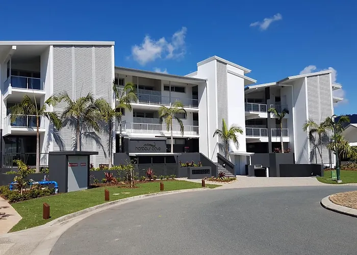 Harbour Cove Hotel Airlie Beach