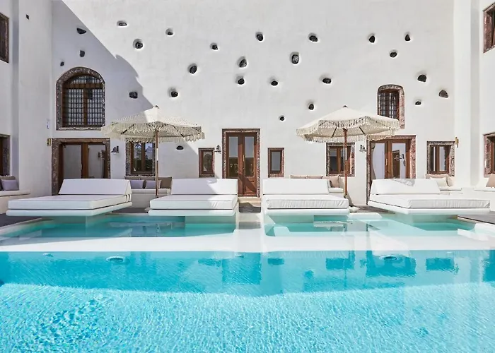 Winery Hotel 1870 Fira 